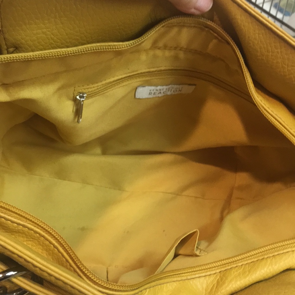 Kenneth Cole Reaction Yellow Tote Bag - Picture 6 of 12